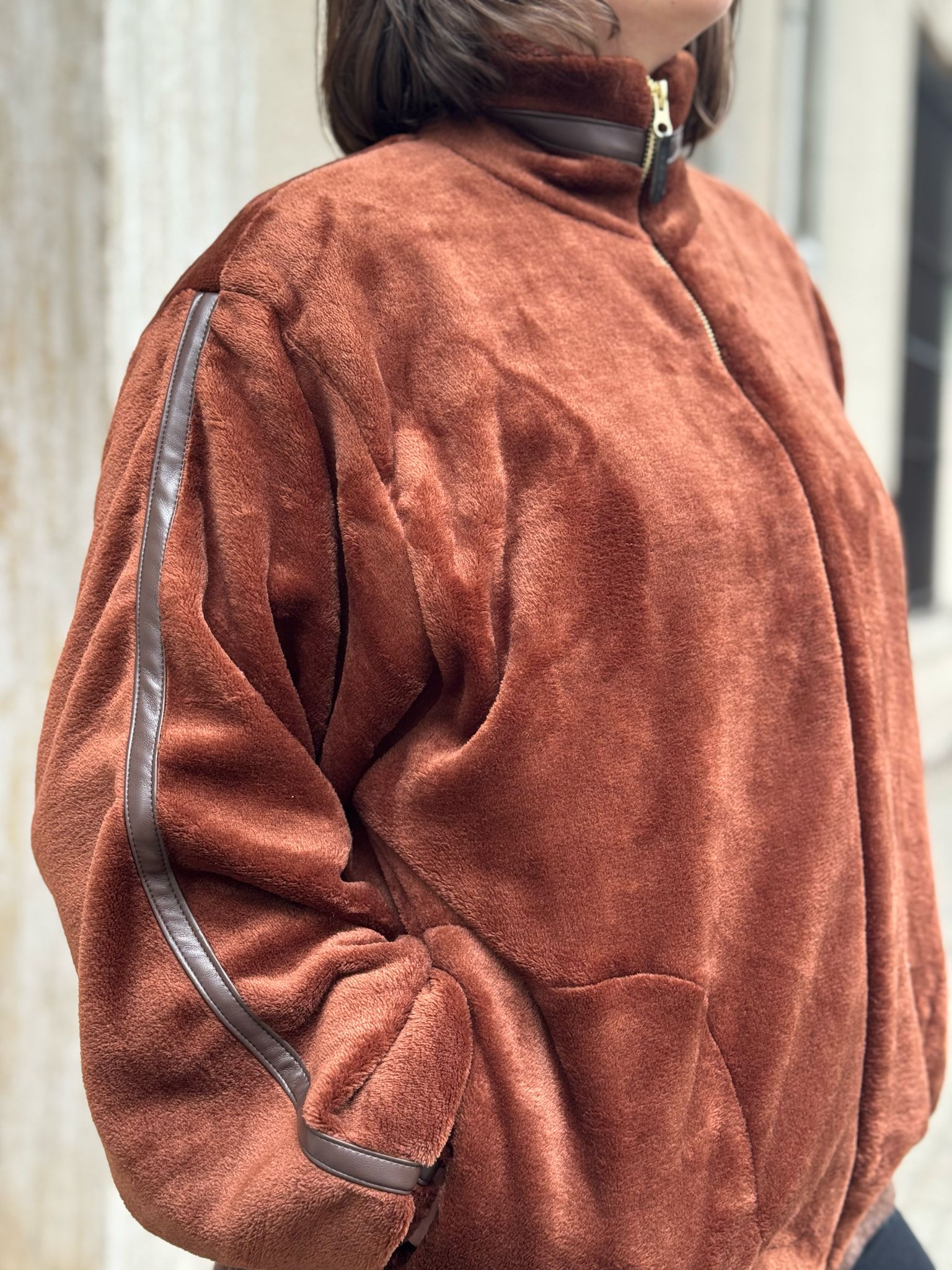 CAMPERA PETRA